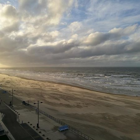 Bed And Beach Middelkerke Hotel ภายนอก รูปภาพ